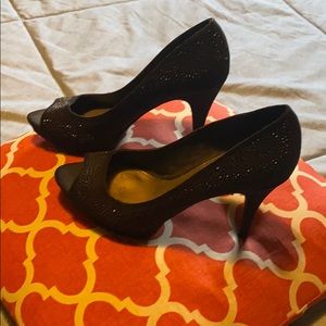 High heel shoes